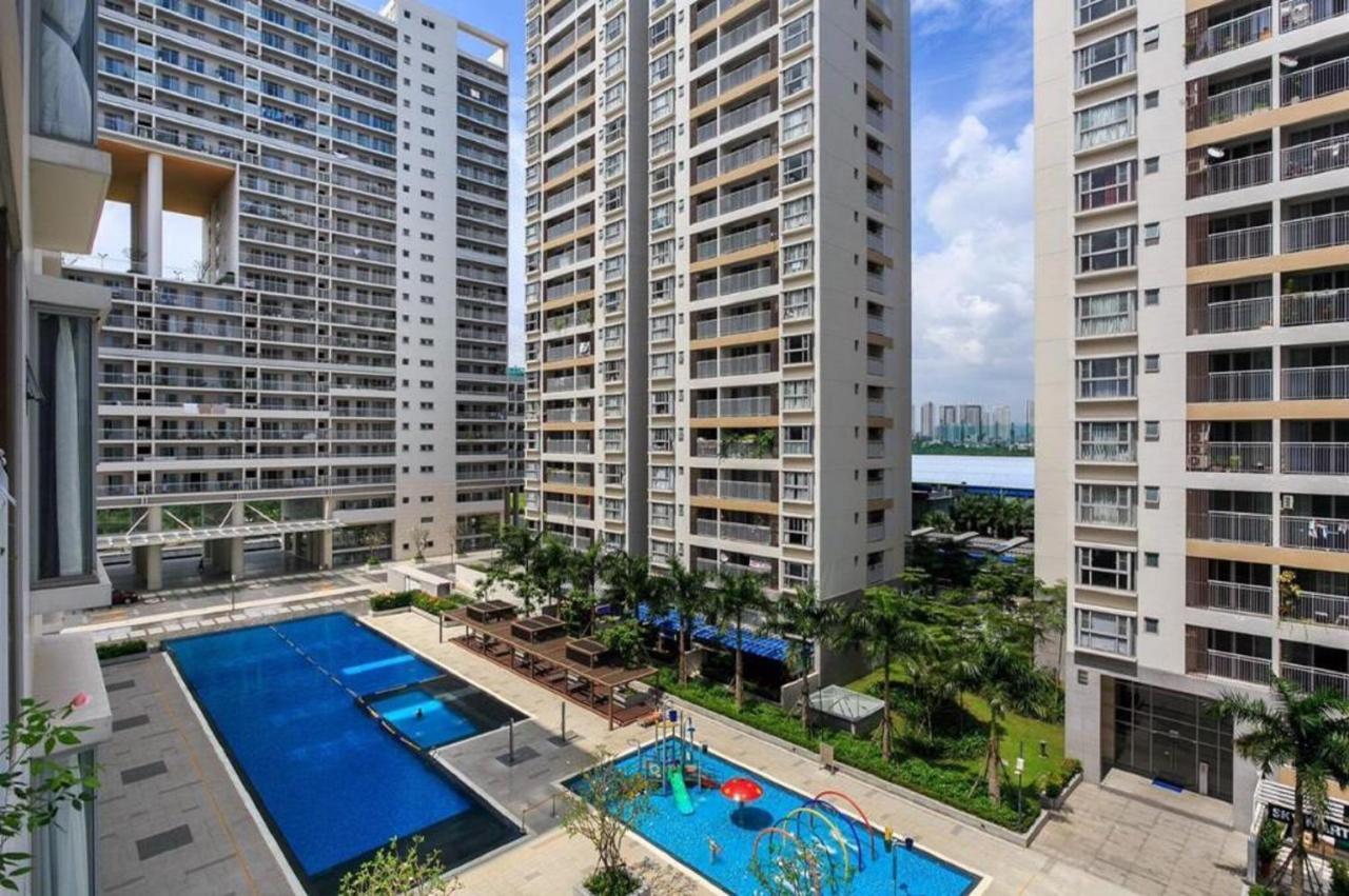 Apartments At Scenic Valley Ho Chi Minh City Exterior photo